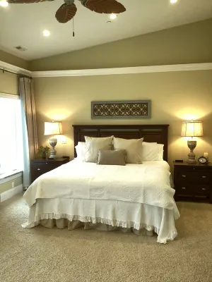 Lakeview Penthouse 406 3Br/2.5Bath. Rent 4 Get 5th Free Ask!- 2 King Bed Suites