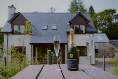 Shepherds Rest self catering sleeps 6, pets welcome. Hotels near Banavie