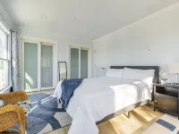 LUXE 3BD/2BA 29 min>NYC w/Parking & deck 그린버그 호텔