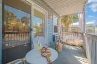 KC Coastal 30A Inlet Beach • POOL • 1st Floor • KING • 2 Minute Walk to Beach Các khách sạn ở Inlet Beach