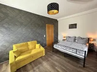 Residenz Sonnenhübel -studio Apartment Pumphut Hotels in Waltersdorf