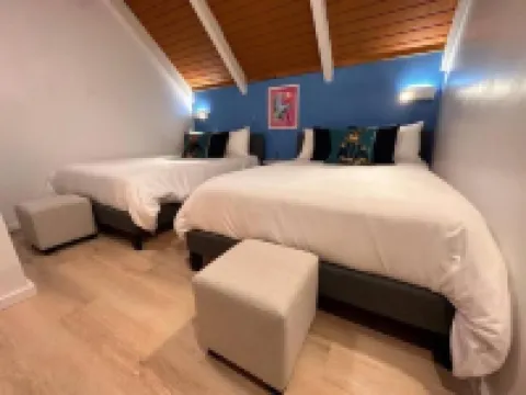 Cozy Mountain Retreat — Close to Slopes & Town