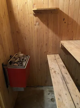 Cozy Cottage by Spirit Lake