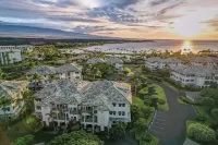 Luxurious Kolea Penthouse with direct access to Anaehoʻomalu Beach.