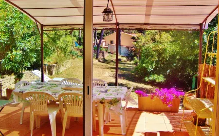 PROMO! BANDOL-HOUSE 9MN ON FOOT SEA -ALANQUE PORT D'ALON-GARDEN + WIFI-ST CYR / SEA