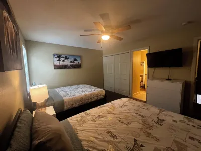 Cozy 3-bedroom townhome in Valdosta w/ amenities Các khách sạn gần Mathis Auditorium