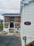 Cozy 3 bedroom modern mobile home in charming Moorefield with WiFi