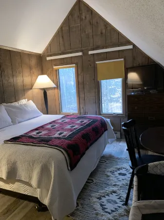 Cozy Cabin Waterville Estates