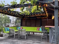 3 bedroom, 2 bath, pool, new hot tub, outdoor kitchen, bar and lounge, fire pit Maxwell Farms Regional Park附近的飯店