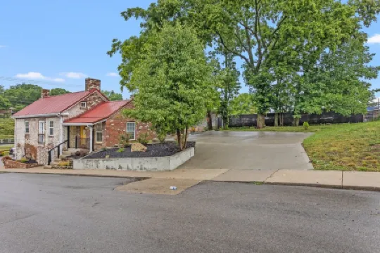 Springside BoHo Getaway