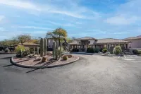 Perfect for long-term stay, heated Pool, Spa, Gym