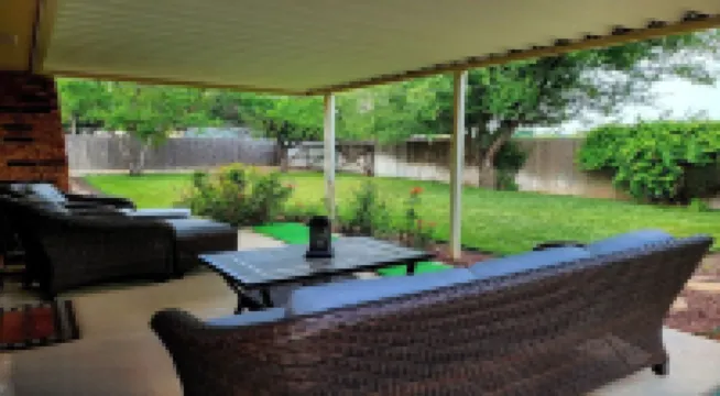 Arcade House Sleeps 16 • Mini Golf • Game Room • Pets OK • Family Fun • Amarillo