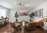 Tribune at Redlands, Arcade Hands