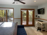 Luxury Wintergreen 5Br • Hot Tub • Sleeps 16+ • Dog Friendly
