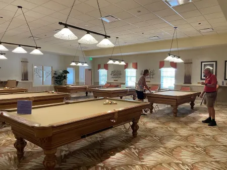 ESCAPE! to The Villages...Villa with Golf Car!