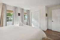 Bright, Family-friendly Home w/ Big Backyard, Very Walkable