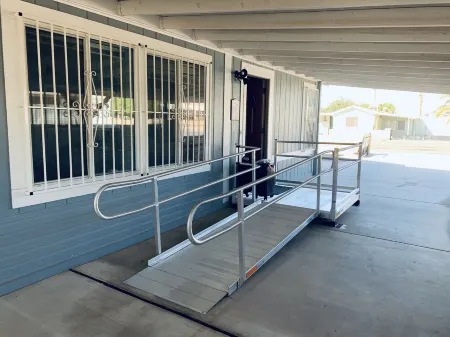 Sunny Yuma Vacation House