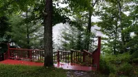 Waterfront Cedar Cabin Complete with Sauna