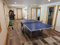 Mountain Retreat, Spacious Cabin on 2.5 acres, firepit and trails