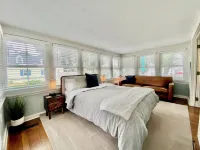 Large Modern 3 Bedroom Home w/Lake Views, Decks Galore and Firepit