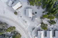 AC, Hot tub, Mountain View, Pet friendly Cabin