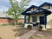 Cozy Historic home near Sedona with Beautiful Views! Hotels in Clarkdale