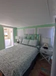 35' Seawall Sparkling , 30min from Keywest, WIFI, BBQ Grill, Pool