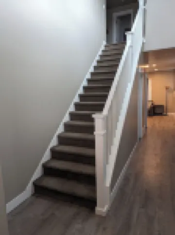 Secluded townhome midway between downtown & skiing; min from shops, & dining