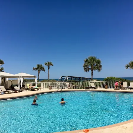 Fall in Fla! Updated Ocnfrt Condo w Country Club Perks!- Ocnfrt Pool & Golf