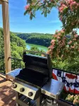 Sunset Ridge-Sleeps 16-Panoramic Lake Cumberland Views-3 Decks-Jamestown Marina - Wi-Fi