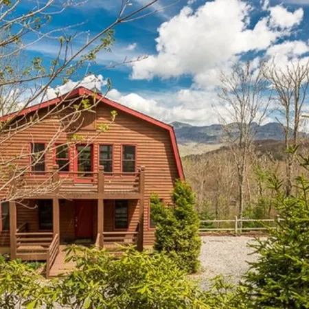 Upscale Sugar Mtn Home w/Amazing View, Hot Tub, Ping Pong
