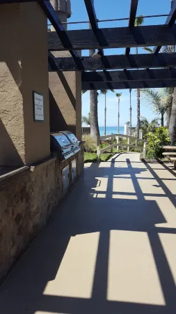 Beachfront Condo Within a tropical paradise