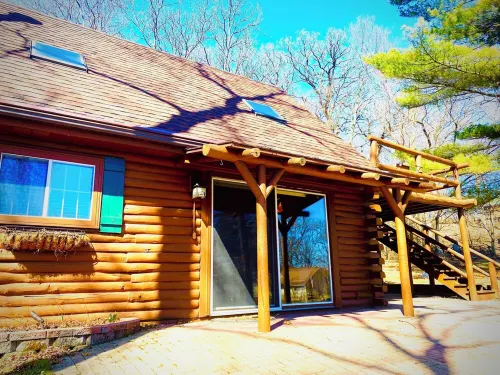 Log Cabin at Lake Koshkonong - “The Overlook”