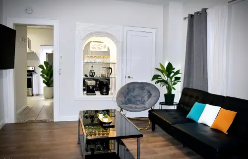 King Bed / Coffee Bar / Meditation Room / Remote Work / PacMan / 30min to NYC