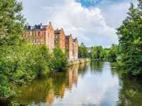 Gemütliche Ferienwohnung in Grünen Parkwohnanlage mit Balkon