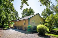 Lakeside Serenity: Lakefront-Pool Table- 4X4 Needed