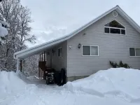 Cub River Hideout Cabin for Family Reunions and Mountain Vacations