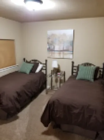 Country style elegance--Harvest House apt  now with full kitchen Hotels in Sunnyside