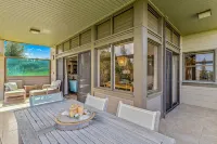 Come to Maui-  Beautiful 2BD/3BA  OceanView Kapalua Ridge Villa