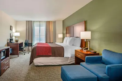 Comfort Inn & Suites Salem Hotels in Keizer