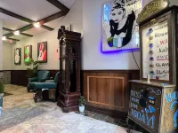 Incredible Downtown Apartment W/ Views & Desk @ the Virginia Grand -Downtown IF