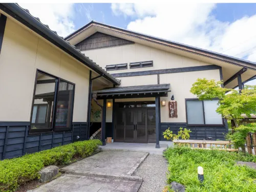 Shionosawa Onsen Ryokan Shioya Hotel a Distretto di Higashishirakawa