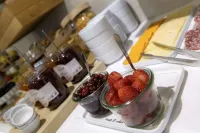 Kyriad Montpellier Est - Lunel - breakfast
