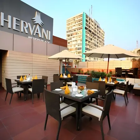 Shervani Nehru Place Отели рядом с достопримечательностью «Храм Лотоса»