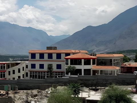 Hotel Oasis International