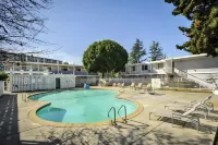 Marina Village Inn Hotels in Alameda