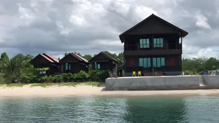De Balqis Beach Resorts Отели рядом с достопримечательностью «Tanjung Rhu Resort, Langkawi»
