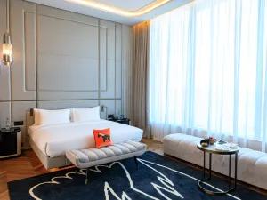 Seven Visions Resort and Places, the Dvin