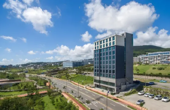 Jeju Pureun Hotel