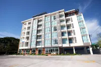 Bbg Seaside Luxurious Service Apartment Hotels in der Nähe von Wang Saen Suk Hell Garden